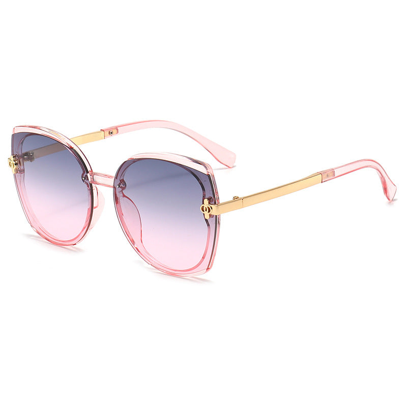 Wholesale UV Resistant PC Sunglasses for Men and Women